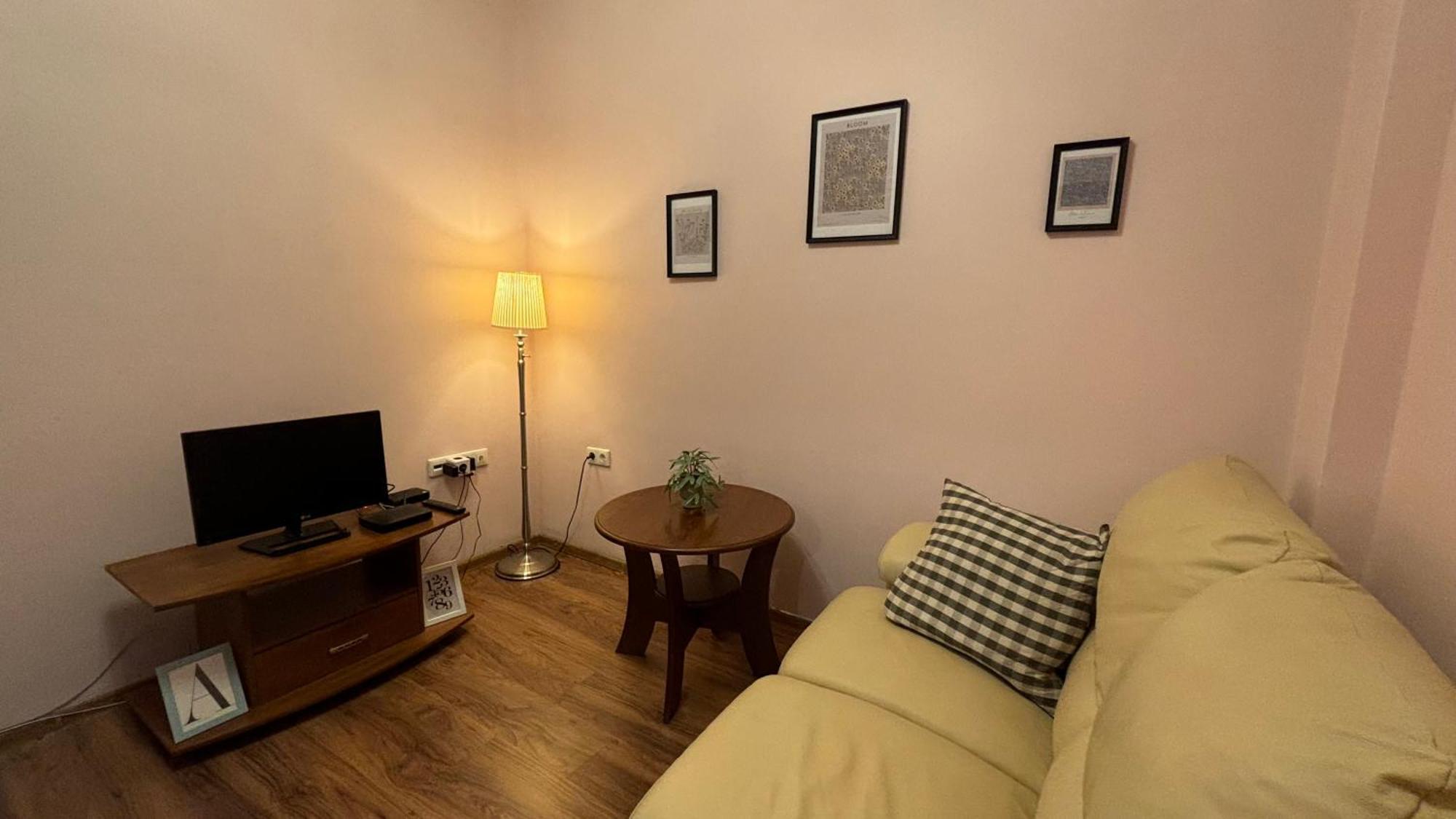 Quiet 2 Bedrooms Downtown Apart صوفيا المظهر الخارجي الصورة