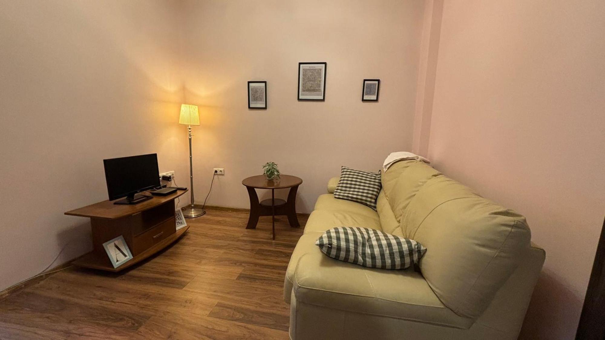 Quiet 2 Bedrooms Downtown Apart صوفيا المظهر الخارجي الصورة